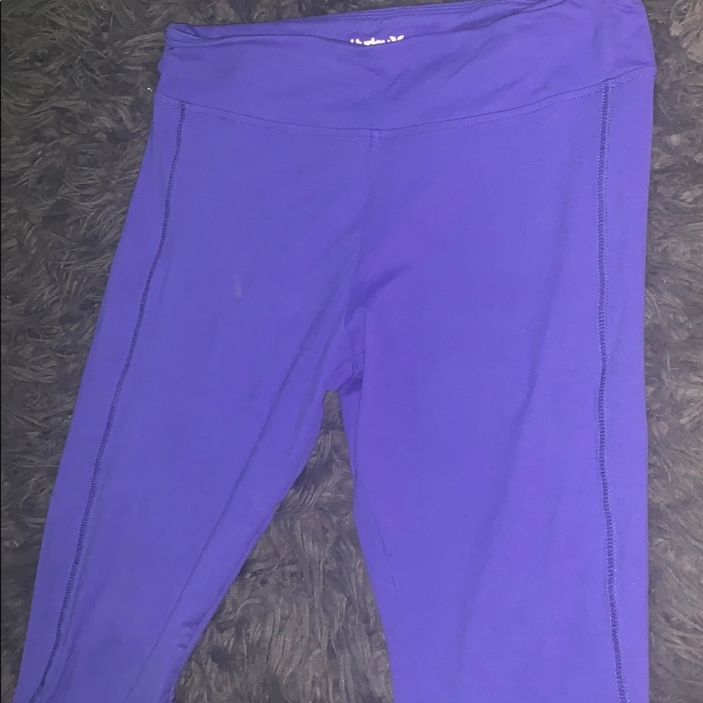 Purple leggings